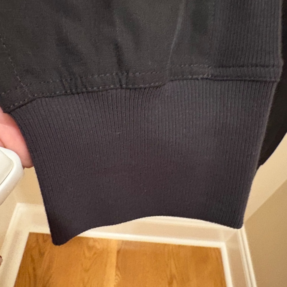 Cabi #3570 Size Medium - Marathon Jogger Pants - Picture 3 of 7